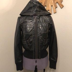 Hooded xs/s leather jacket with rib cuffs & waist